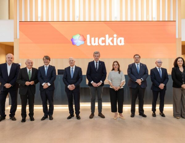 Luckia abre una nueva etapa con la inauguración de su nueva sede corporativa en A Coruña