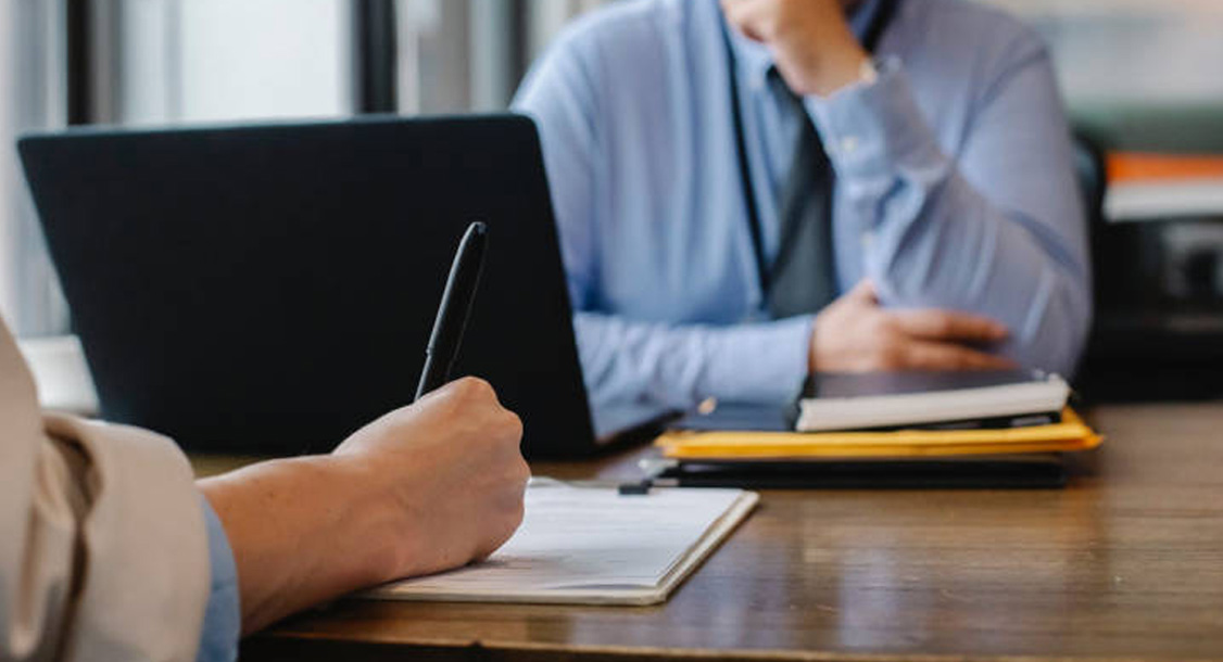 Todo lo que una gestoría puede hacer por ti: dudas frecuentes resueltas Todo lo que una gestoría puede hacer por ti: dudas frecuentes resueltas