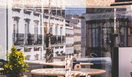 11 Nudos Terraza Nordés: la azotea atlántica para saborear el verano en Madrid