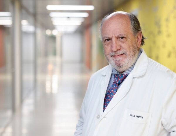 Un paso adelante en la cirugía de columna: una técnica quirúrgica de tratamiento de las escoliosis de los adolescentes sin perder movilidad