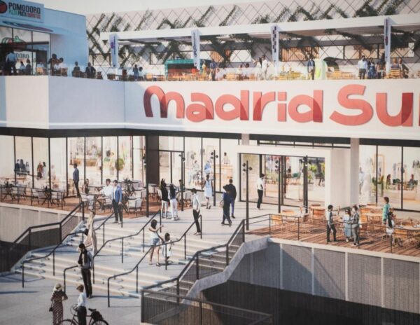 Los grandes centros comerciales de Vallecas, como lugares de encuentro del barrio