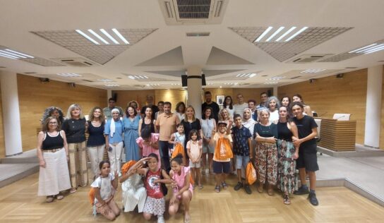 La Fundación Cione Ruta de la Luz vuelve a revisar la vista de los niños saharauis de Vacaciones en Paz